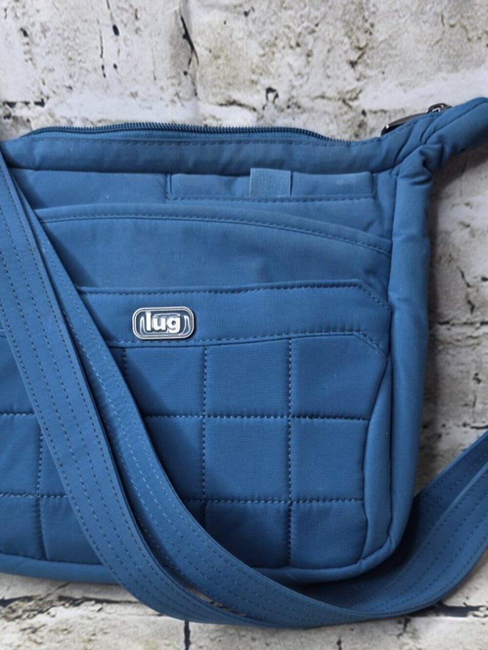 LUG Live Life in Color Adjustable Crossbody Bag Blue Zipper